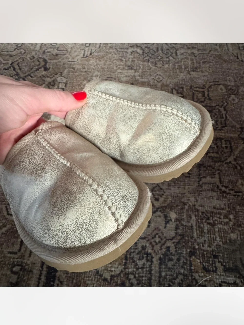 UGG kids keegan